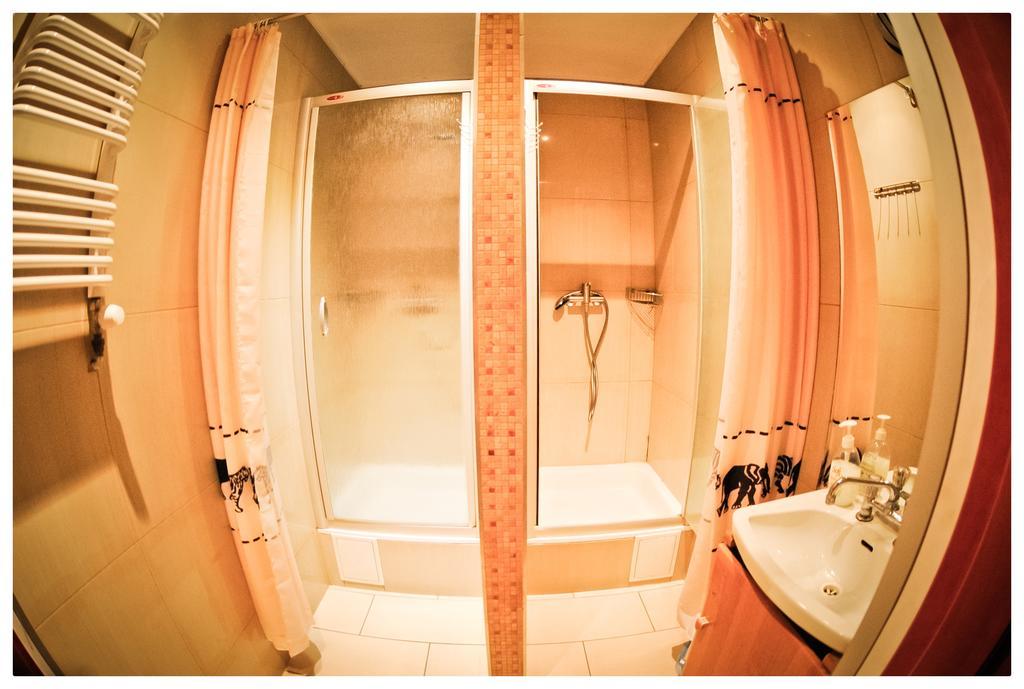Hostel Bemma - Ozonowane Pokojeヴロツワフ エクステリア 写真